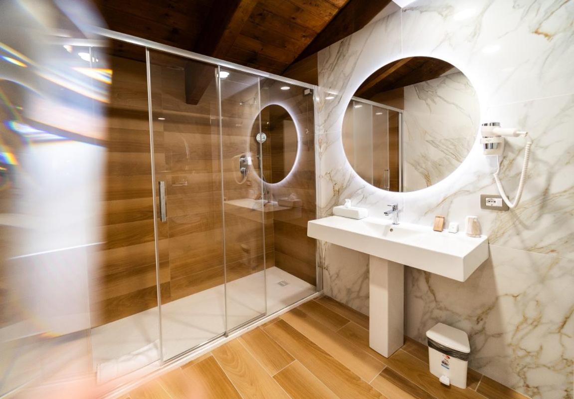 Hotel Pierfaone Abriola Екстериор снимка